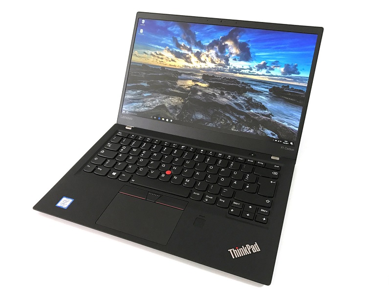 ThinkPad Ultrabook X1 Carbon Gen5 14" FHD(1920x1080)IPS,i7-7500U(2,7GHz),8GB(1),256GB SSD, HD Graphics620,WWAN none,NoODD,WiFi,TPM,BT,FPR,3cell,Camera,Win10 Pro, 1.13Kg, 3y.OS
