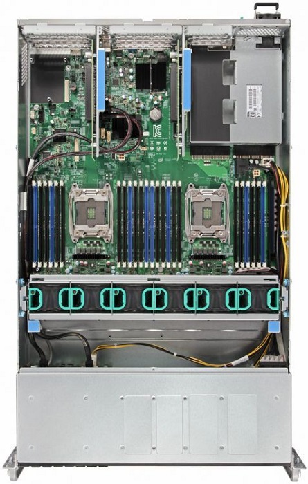 Intel Server System WILDCAT PASS 2U R2208WTTYSR 943826 2xE5-26**v4/ DDR4 ECC RDIMM x24/ 8x2,5"/ 2x10GBe/ SWRAID(0,1,10,opt.5)/ 12GbSAS Backplane/ 1x1100W redundant PWS