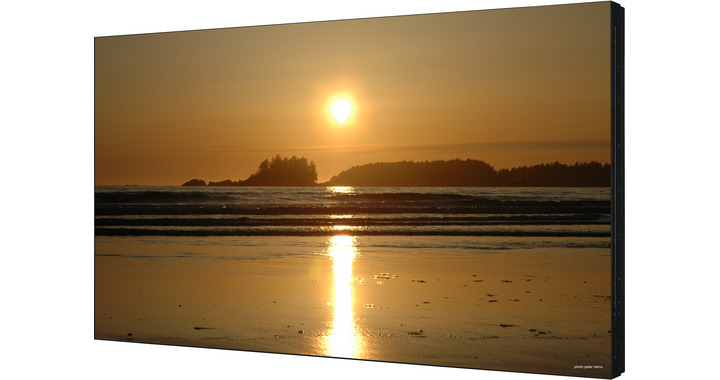 Безрамочный, 60", LED, 1500 Кд/м2, 1366х768, 5000 : 1, Горизонтально/Вертикально/Экраном вверх,  HDMI, VGA, 24/7, кант 2.4/4.1 мм, 44 кг