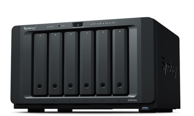 Synology  DS3018xs DC2,2GhzCPU/8Gb(up to 32)/RAID0,1,10,5,6/up to 6 hot plug HDDs SATA(3,5' or 2,5') (up to 30 with 2xDX1215)/3xUSB3.0/4GigEth(+1Expslo)/iSCSI/2xIPcam(up to 75)/1xPS/5YW